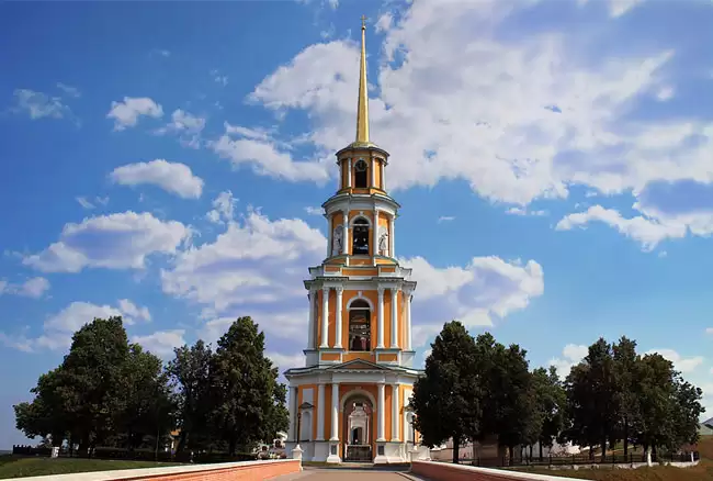 соборная колокольня