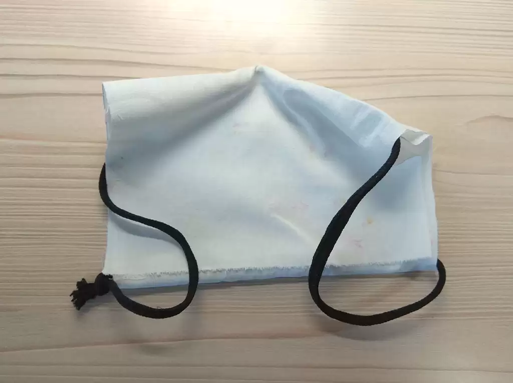 Рис. 15 Скобка для переносицы